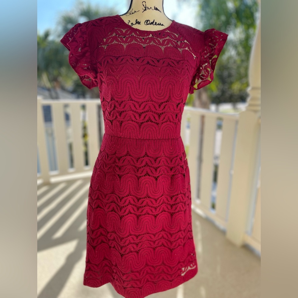 Trina Turk Women's Lace Cocktail Dress, Red/Burgundy. Size 4